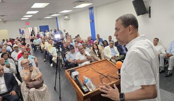 Guido Gómez Mazara encabeza encuentro con la Seccional del PRM en Nueva York