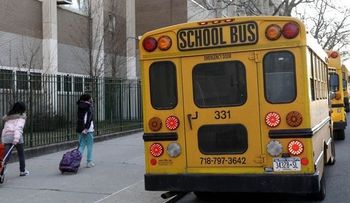 Niño de 6 años fue atropellado por bus escolar en El Bronx
