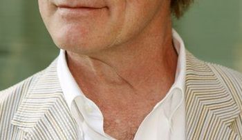 Stephen Collins confiesa que abusó sexualmente de menores