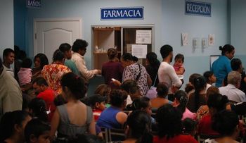  Honduras declara emergencia por escasez de medicinas en hospitales públicos