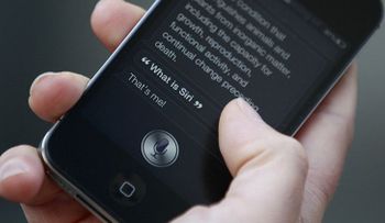 Los hackers podrían acceder a los sistemas iOS y Android mediante comandos de voz