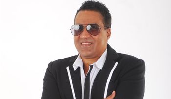 Kinito Méndez y productor criollo ganan Premio Emmy por "El Aparatico"