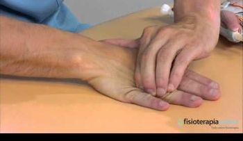 Automasaje para el dolor en las manos y los dedos