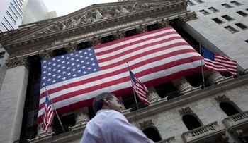 Caída en el petróleo arrastra a Wall Street