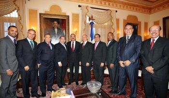 Comerciantes elogian presidente Medina retome visitas sorpresa