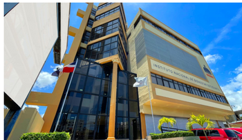 INABIE usa tecnología para transparentar licitaciones del almuerzo escolar