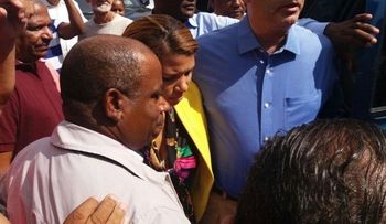 Abinader visita Pedro Brand y dice que no se dejará â??robarâ? alcaldía