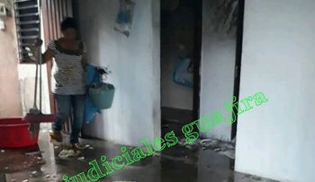 Encontró a su esposo en la cama con dos venezolanas e incendió la casa con ellos adentro