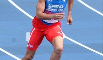  Luguelín Santos conquista el oro en Taipéi, China 
