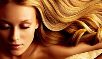 Las ondas y los colores fantasía siguen en tendencia este año