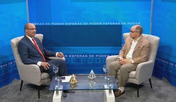 Pepe Abreu propone aumento salarial retroactivo de un 20% en sector privado