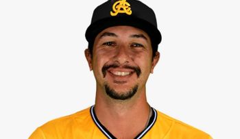 Águilas contratan al lanzador Randy Wynne