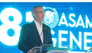 Abinader reafirma que la libertad de prensa es clave para la democracia