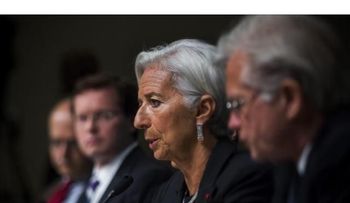 Lagarde advierte de una nueva fase de "mediocre" crecimiento económico global