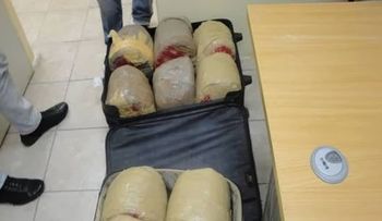 Apresan hombre con dos maletas llenas de marihuana en â??La 27 