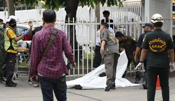 Seis muertos en un tiroteo en un popular mercado de Bangkok 28 julio 2025
