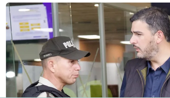 Detienen al alcalde de Guayaquil por presunta delincuencia