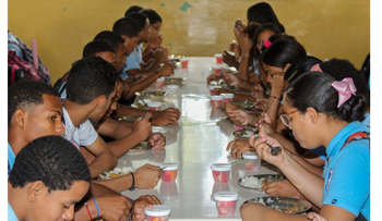 Más de 2,600 empresas compiten por almuerzo escolar INABIE