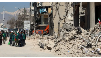 Teherán vive madrugada de pánico por bombardeos