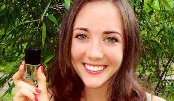 Inventan barniz de uñas cambia de color si te quieren drogar para violarte 
