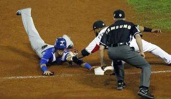 Juego: Licey 3 Leones 4 FINAL 