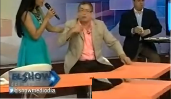 Video: Massiel Taveras e Iván Ruíz se ''tiran las cajas y los cajones'' en El Show Del Medio Día