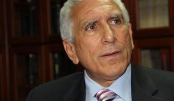 Hipólito Mejía pide a JCE inhabilitar a Miguel Vargas como presidente del PRD
