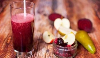Una científica encontró una â??CURA PARA EL CÁNCERâ?, con requesón y aceite de linaza, pero le cerraron la boca 