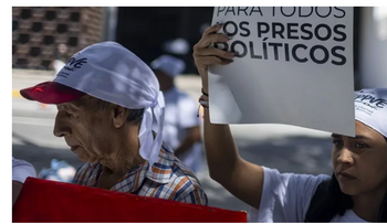 Venezuela confirma excarcelación de 99 detenidos