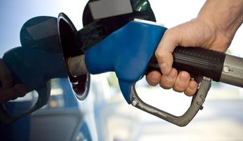 Rebajan otra vez precio de los combustibles: disminuyen entre RD$1.00 y RD$3.00