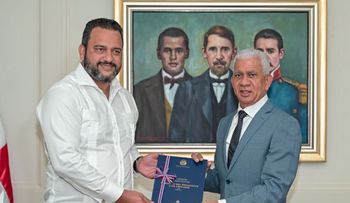 Senado recibe del Ejecutivo memorias ministerios del año 2025