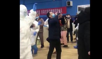 Buena noticia para el Mundo; China celebra el fin del pico del coronvirus