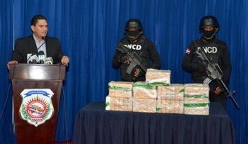 DNCD confisca 54 paquetes de drogas en Cotuí