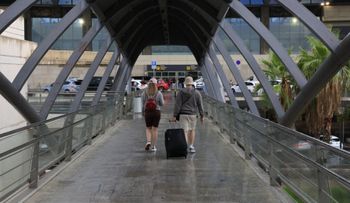 Francia exige a Vueling aclarar posible discriminación contra jóvenes judíos