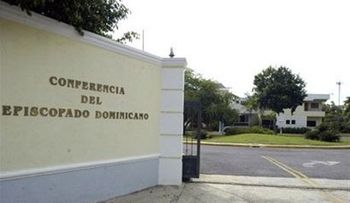 Conferencia del Episcopado resalta vocación de servicio de agentes policiales