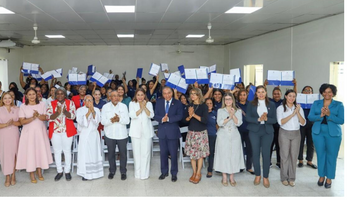 Supérate y Conape capacitan cuidadores en Azua