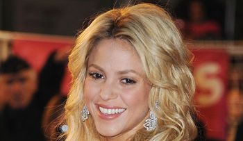 Shakira cambia de look para destronar a la nueva pareja de Piqué, Clara Chía Martí