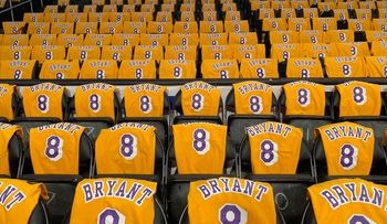 Los Angeles Lakers se preparan este sábado para primer partido tras muerte de Kobe Bryant