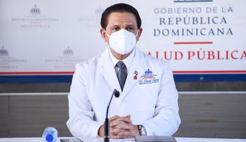 Ministro de Salud: presidente no ha decretado fin de la pandemia, sólo ha querido flexibilizar las medidas