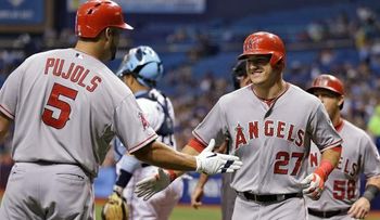 Trout y Angelinos vencen a Rays tras apagón 