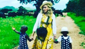El drama de las hermanas de las gemelas adoptadas por Madonna