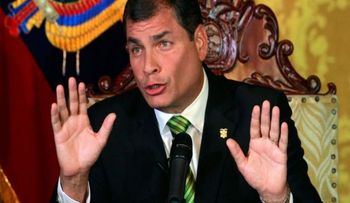 Correa propone diarios digitales para ahorrar papel