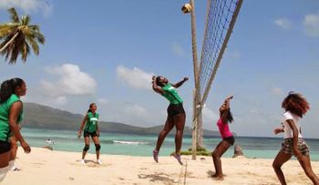 Conjuntos del Mitur campeones Festival Deportivo 2014   
