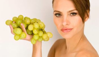 Mascarilla de uva para las arrugas