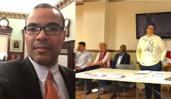 Expulsarían activista dominico-boricua-haitiano del Partido Demócrata por críticas a caseros judíos