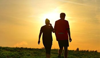 Caminar rápido reduce un 20 por ciento la mortalidad