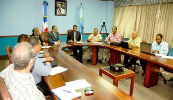 Observatorio del agua vigilará onda ante posibilidad de que se convierta en tormenta