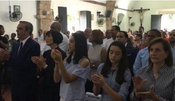 Abinader confía se solucionarán dificultades en inicio de comicios