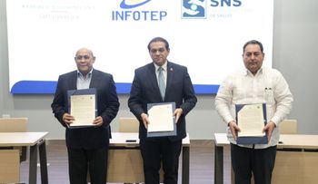 Gobierno instalará dos centros especializados en área sanitaria y formará a más de 50 mil técnicos del sector Salud