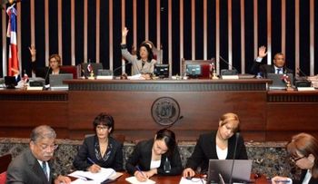 Presupuesto será enviado a estudio de Comisión Bicameral